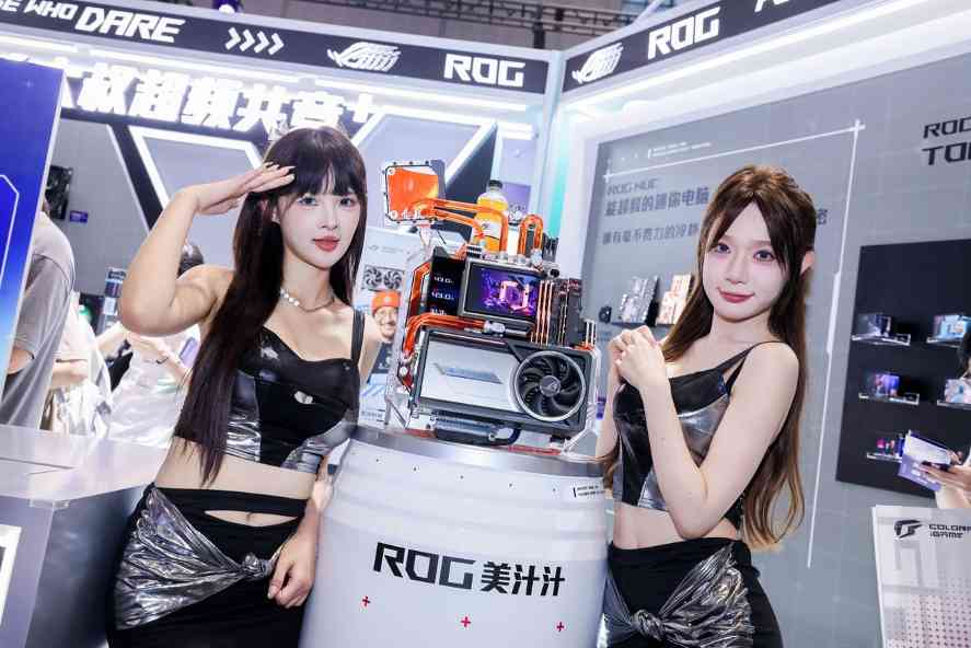 ROG主板创新技术引领超频新体验