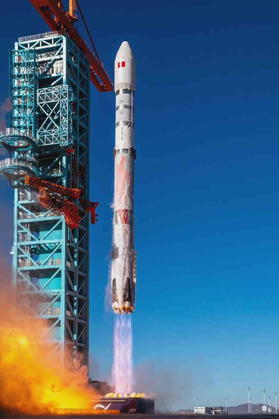 中国商业航天迎上市热潮，朱雀火箭挑战太空格局